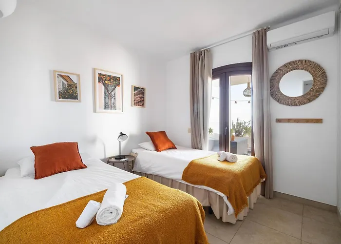 With Sea Views, Terrace & Pool, * Nerja