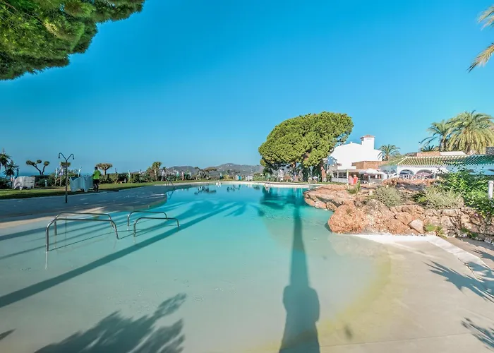 With Sea Views, Terrace & Pool,